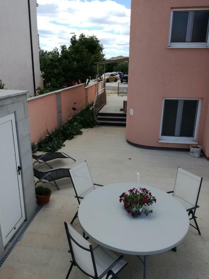 Apartment Juric Трогир Екстериор снимка