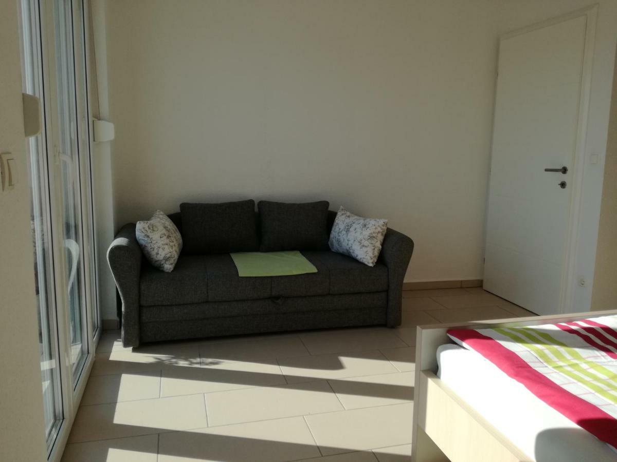 Apartment Juric Трогир Екстериор снимка